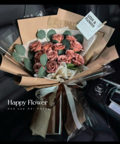 Bó hoa hồng sáp nâu đất